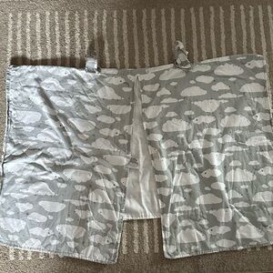 Gray and White Cloud Patterned Infant Car Seat Cover
